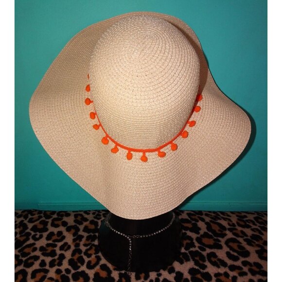 Vintage Feelin' Beachy Ivory Woven Sun Hat with orange pom pom fringe pinup - Picture 10 of 13